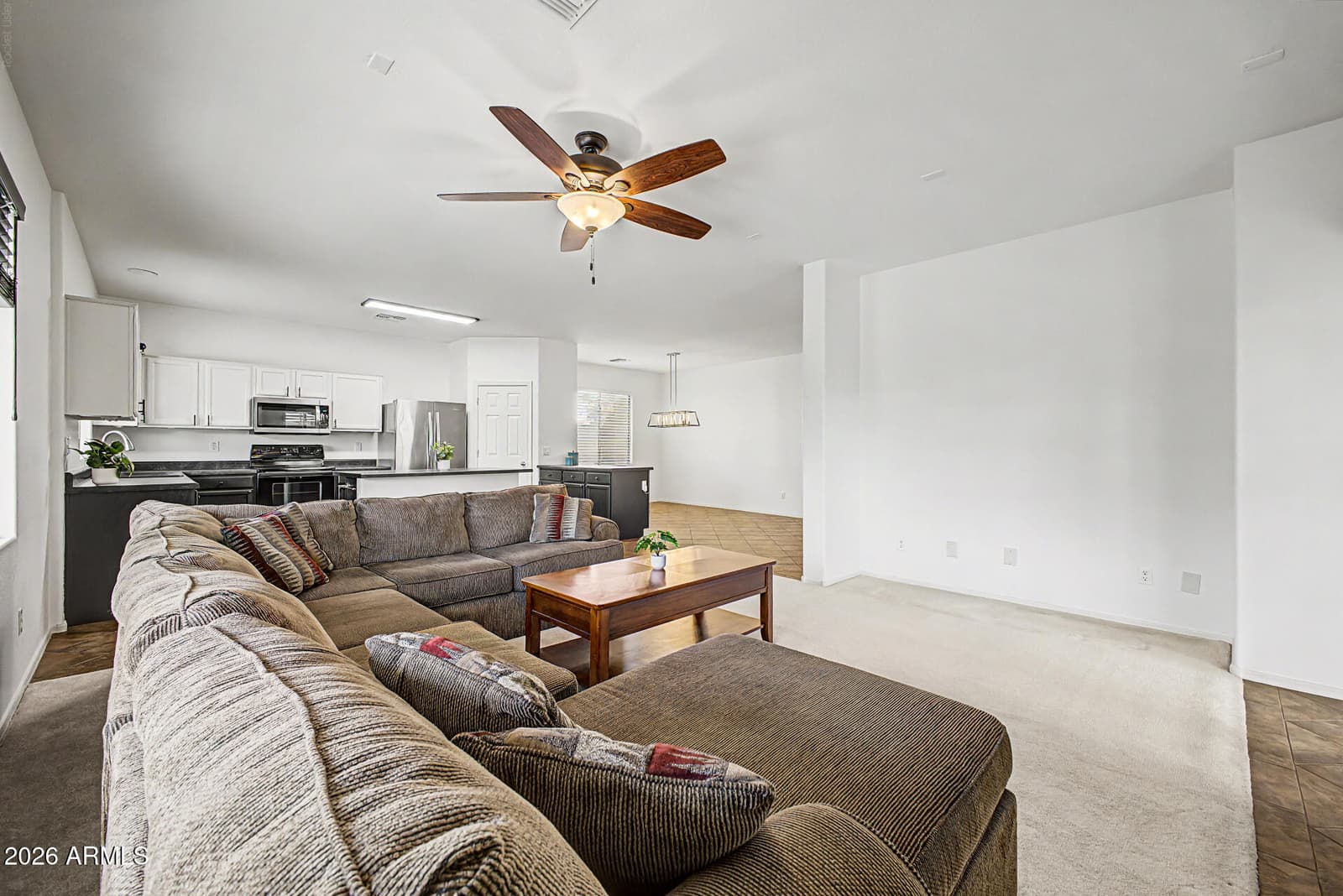 3523 S 81st Glen, Phoenix, AZ 85043 — photo 5 of 32