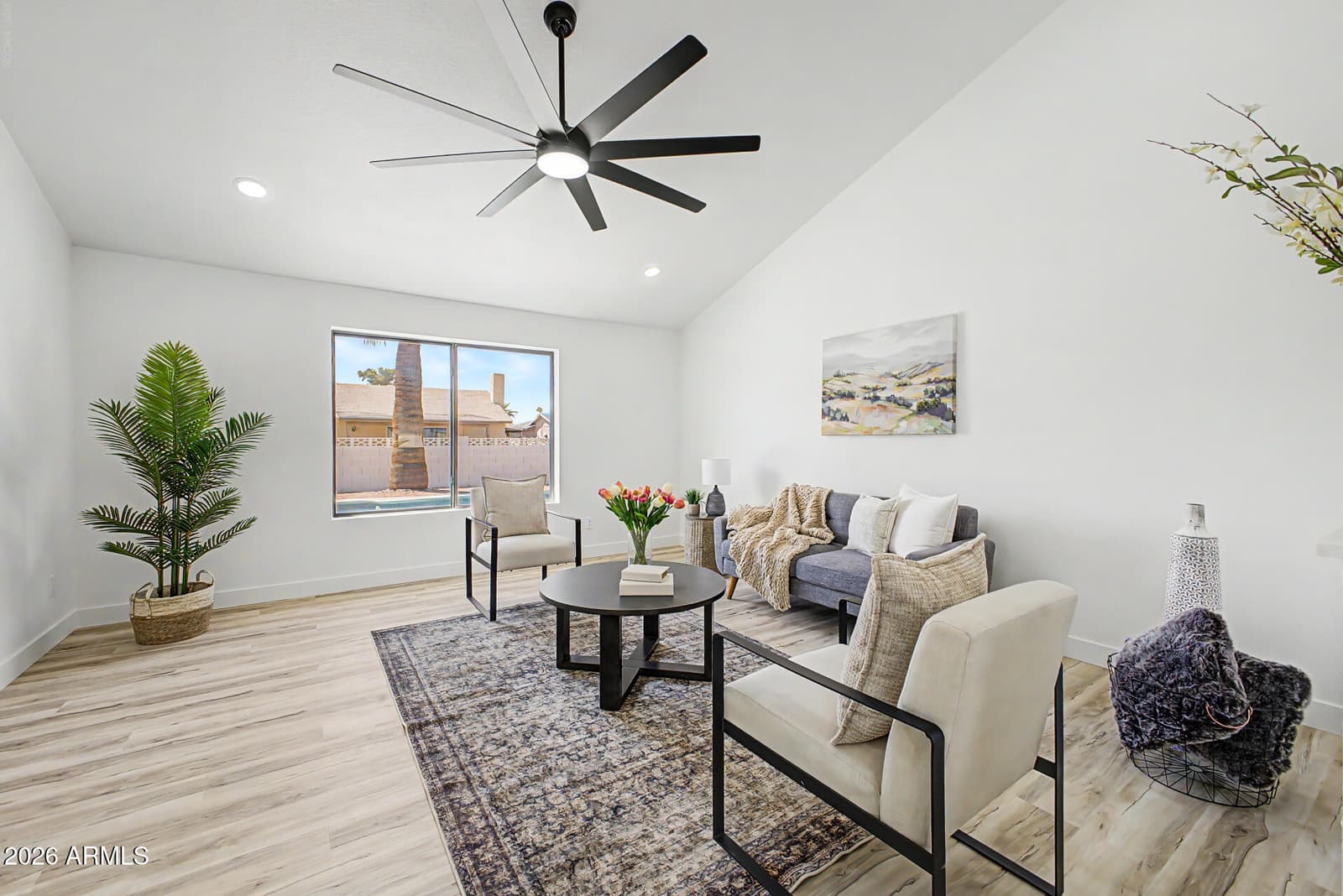 5617 W Cochise Drive, Glendale, AZ 85302 — photo 9 of 36