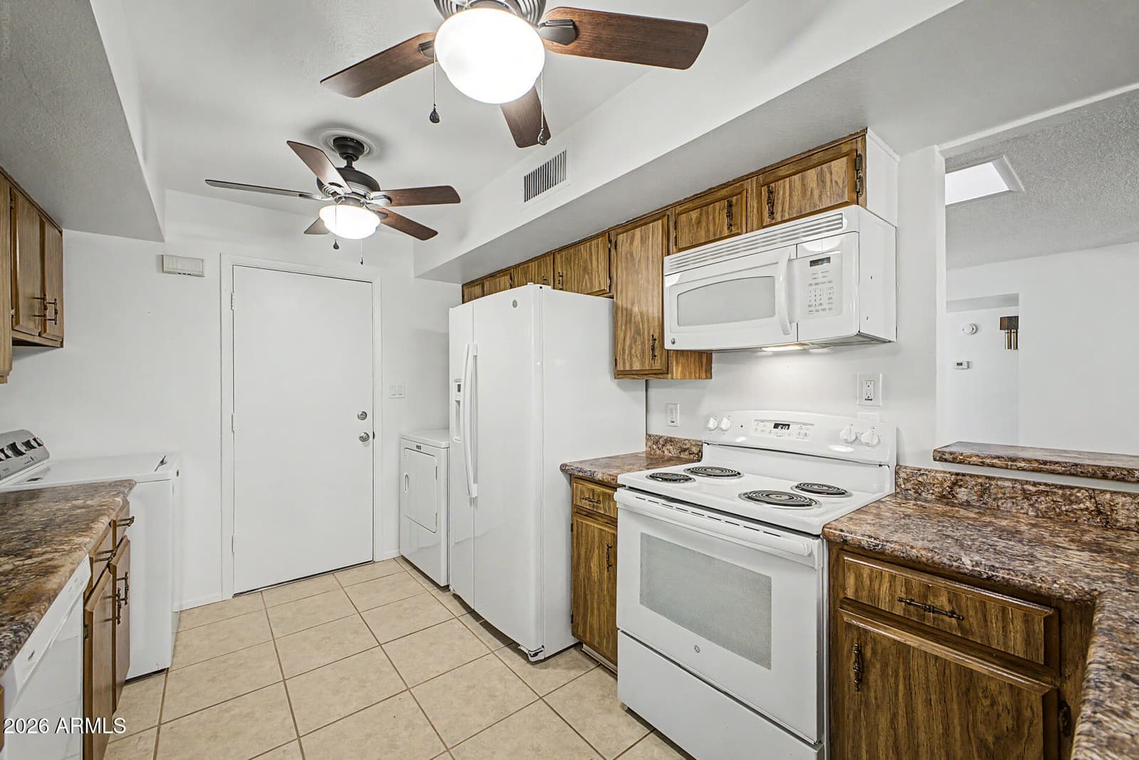 26609 S Trevino Drive, Sun Lakes, AZ 85248 — photo 19 of 48