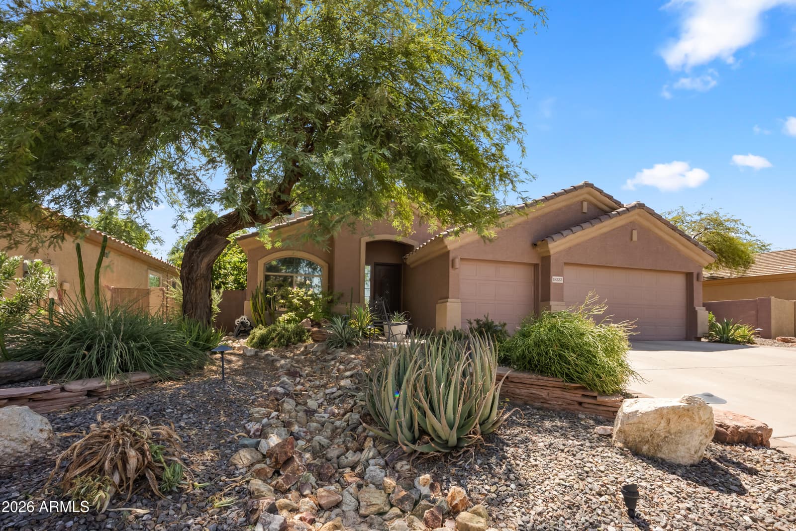 18333 W Estes Way, Goodyear, AZ 85338 — photo 2 of 36