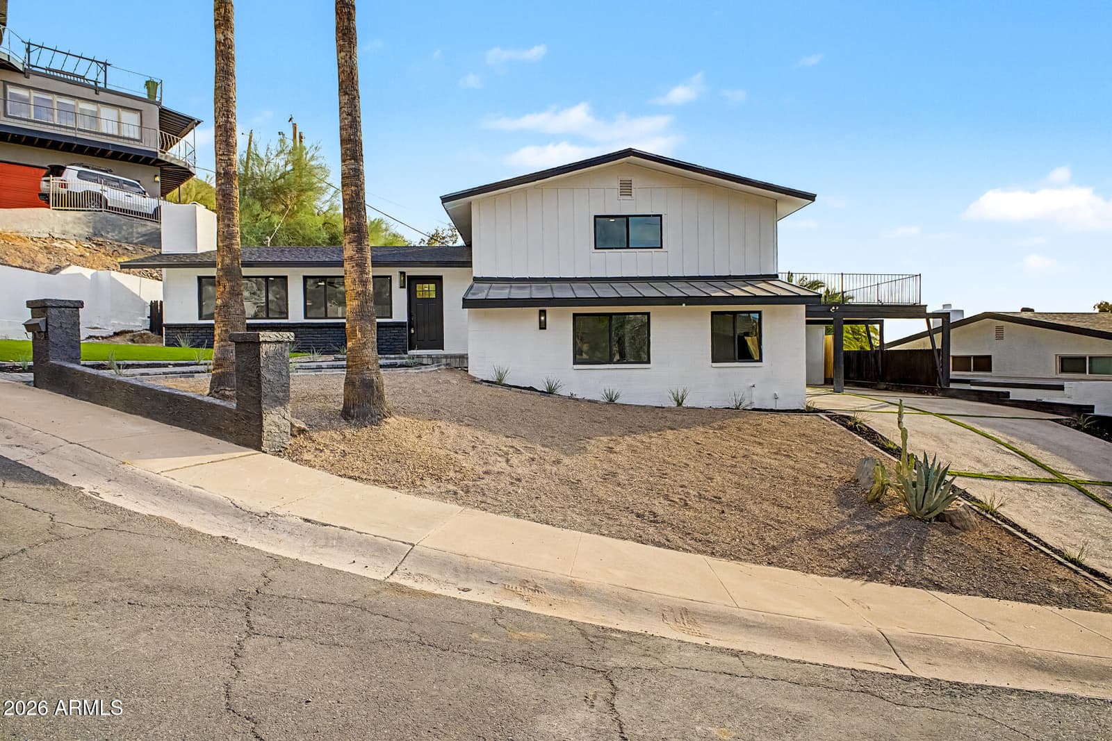 1315 E Echo Lane, Phoenix, AZ 85020 — photo 7 of 93