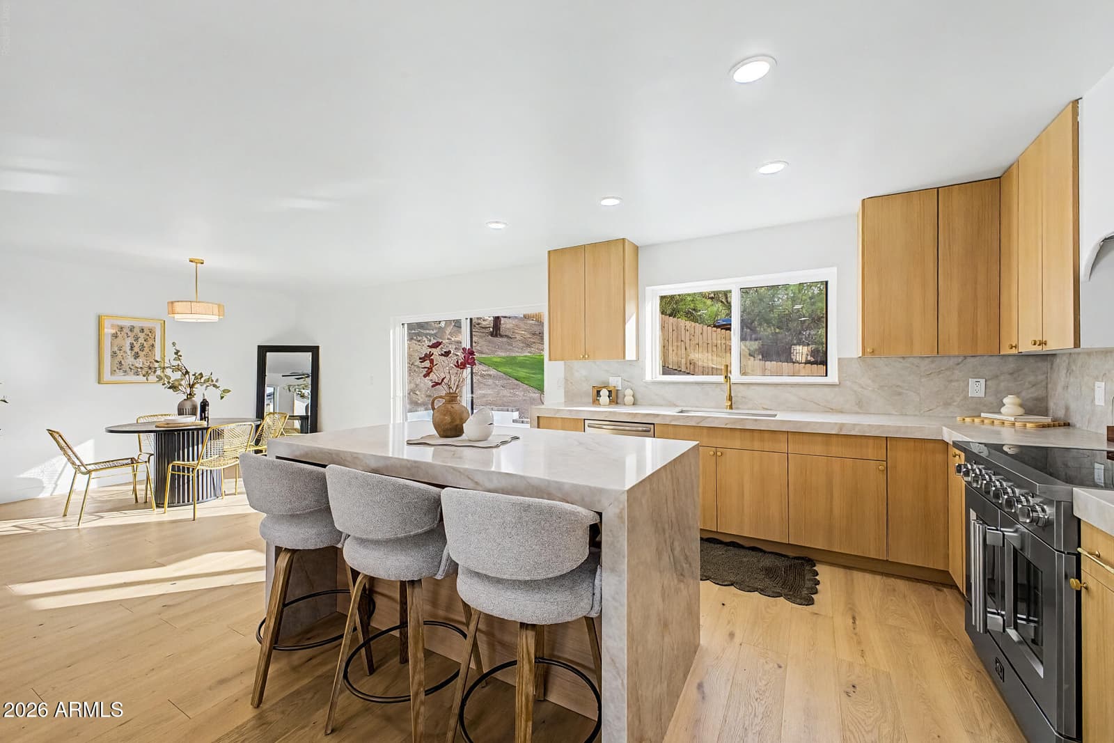 1315 E Echo Lane, Phoenix, AZ 85020 — photo 22 of 93