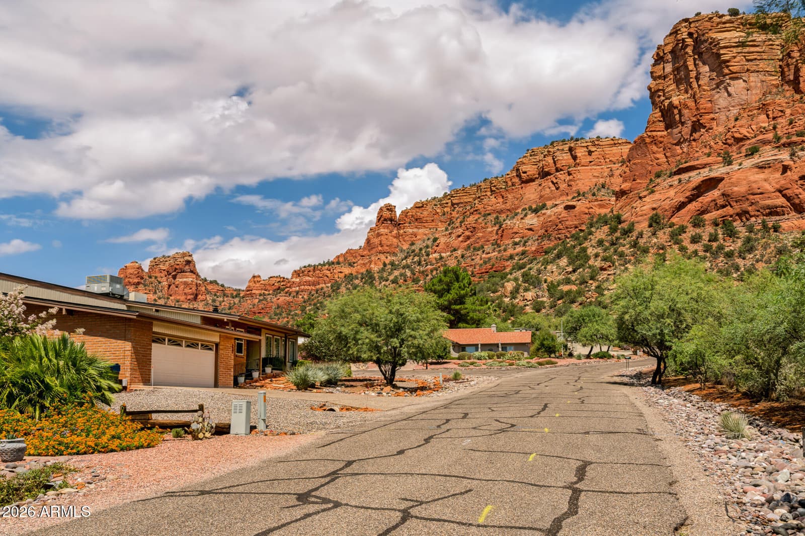 105 Sycamore Street, Sedona, AZ 86351 — photo 10 of 78