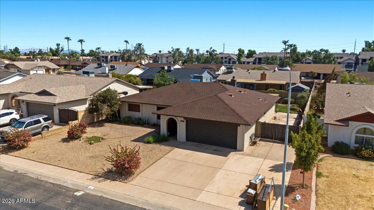 811 W Redfield Road W, Tempe, AZ 85283 — photo 3 of 29