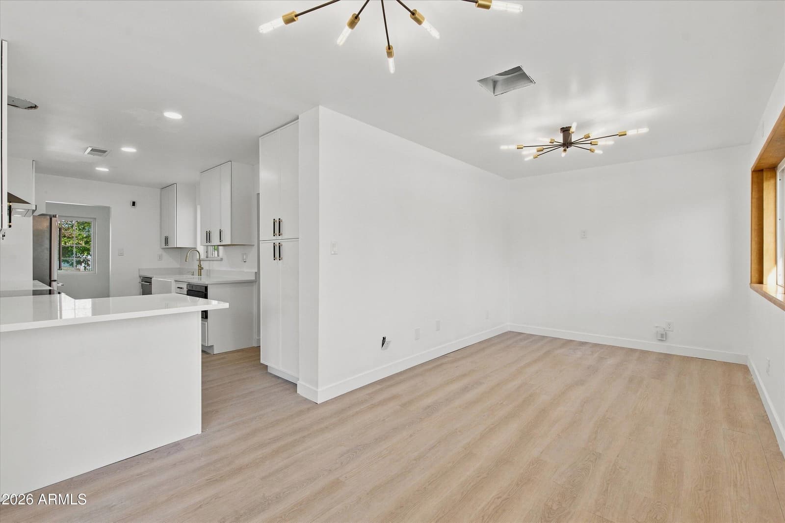 717 W Georgia Avenue, Phoenix, AZ 85013 — photo 12 of 25