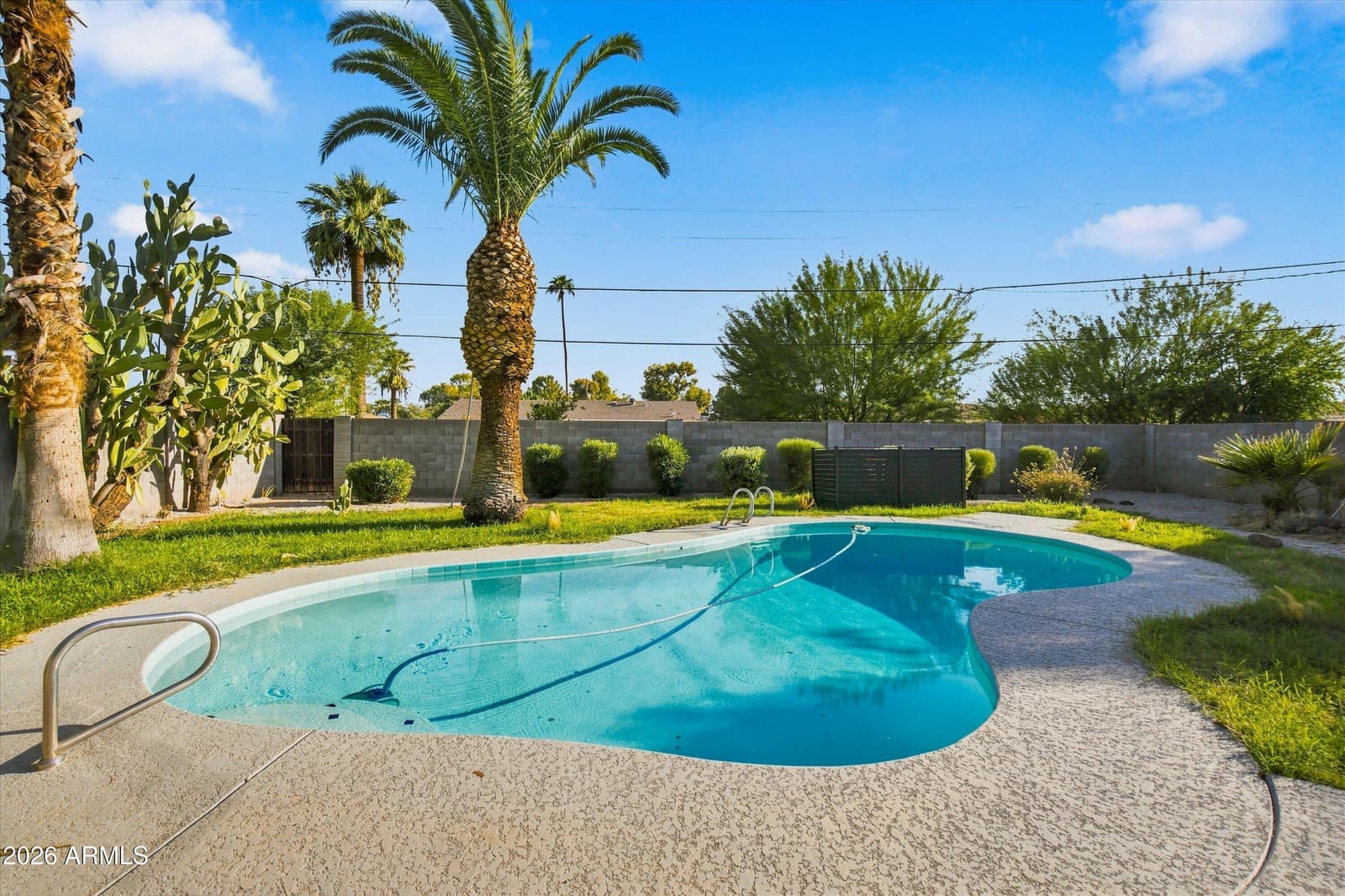717 W Georgia Avenue, Phoenix, AZ 85013 — photo 10 of 25