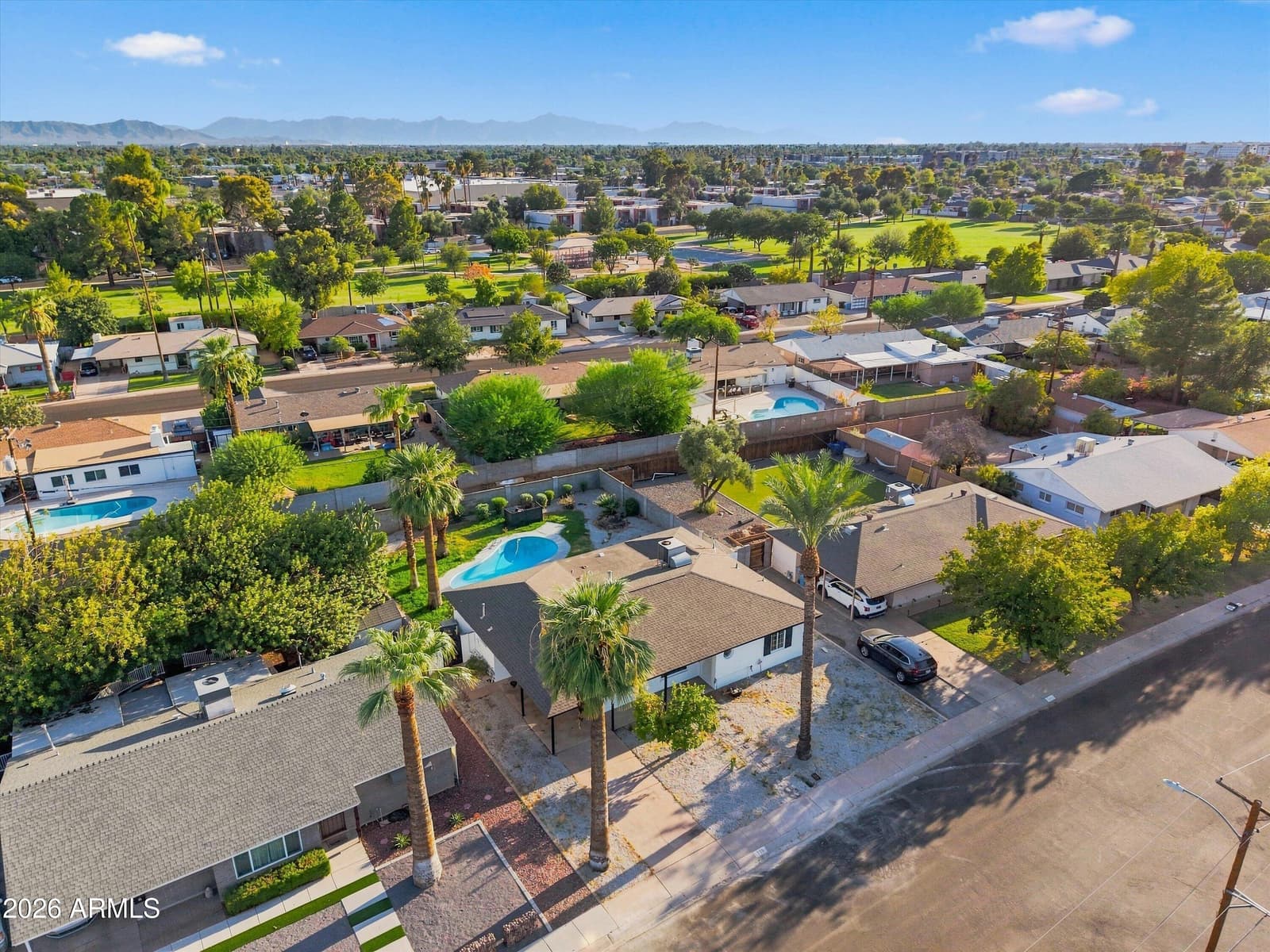 717 W Georgia Avenue, Phoenix, AZ 85013 — photo 3 of 25