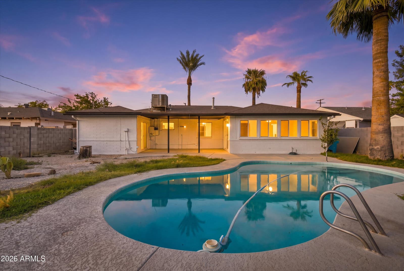 717 W Georgia Avenue, Phoenix, AZ 85013 — photo 4 of 25