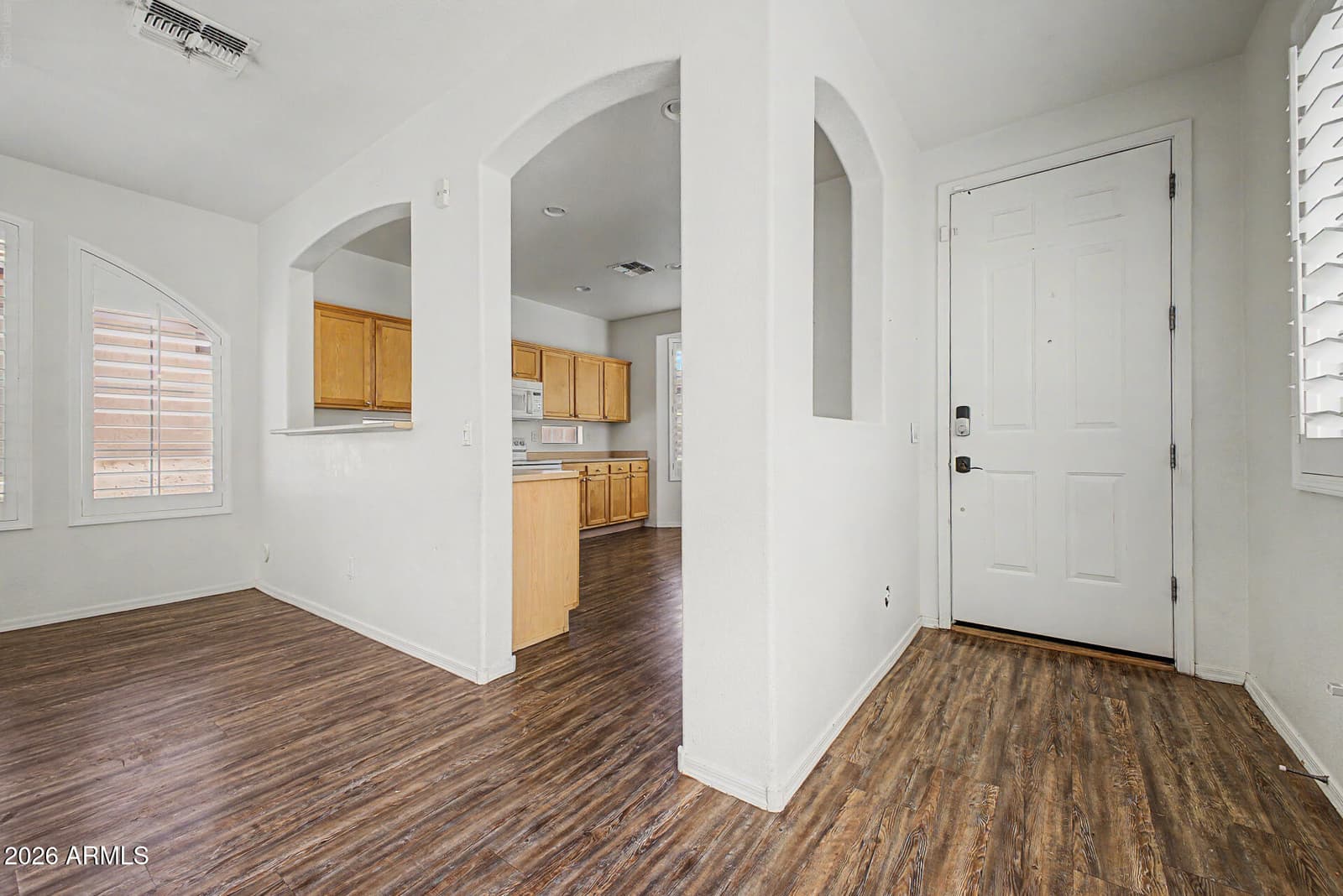 1822 E Ellis Street, Phoenix, AZ 85042 — photo 4 of 28