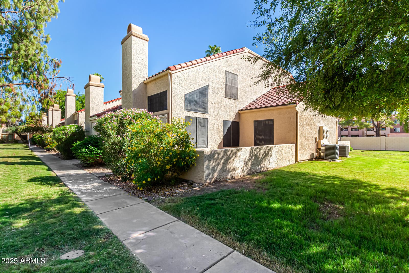 602 N May Street 49, Mesa, AZ 85201 — photo 1 of 57