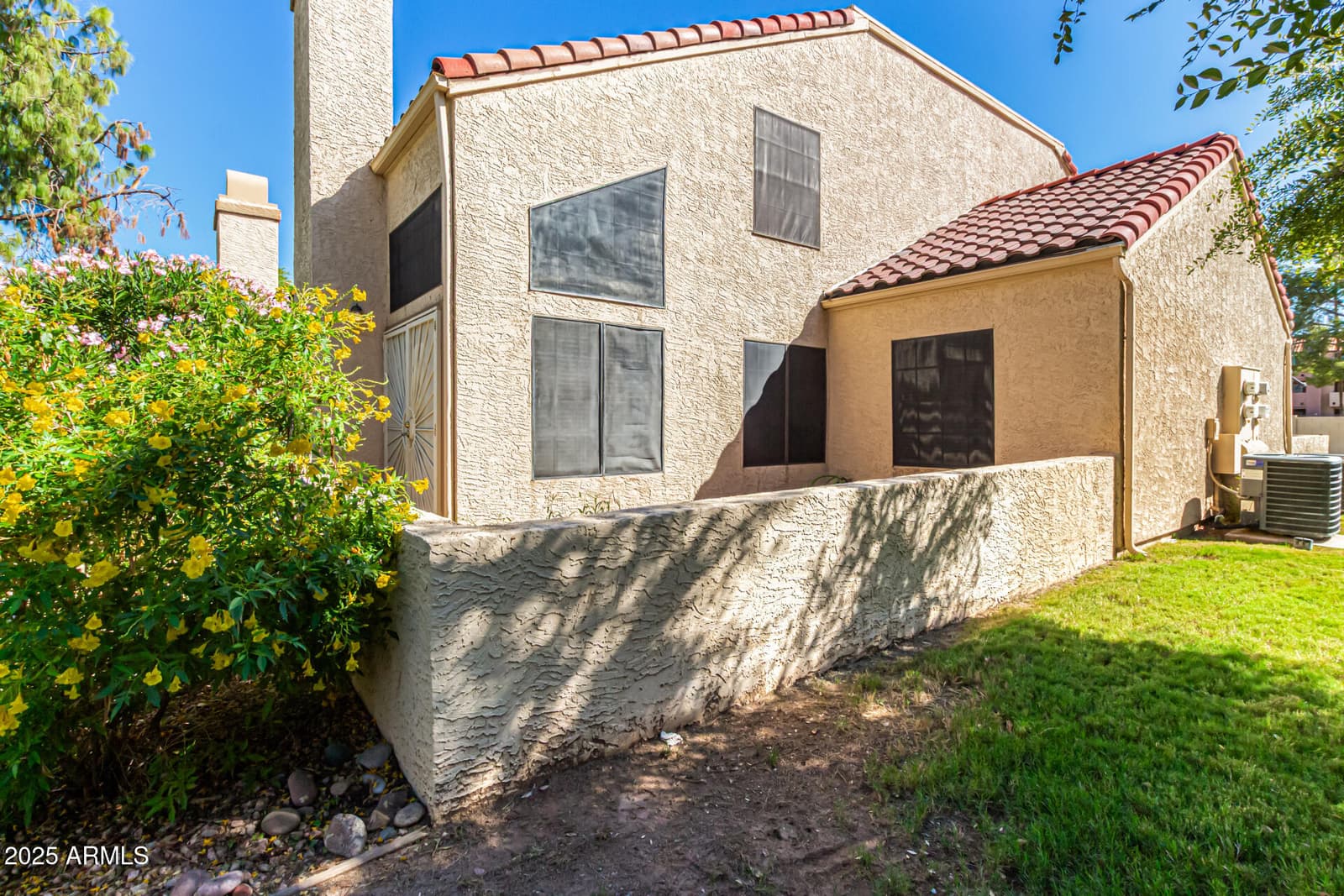 602 N May Street 49, Mesa, AZ 85201 — photo 5 of 57