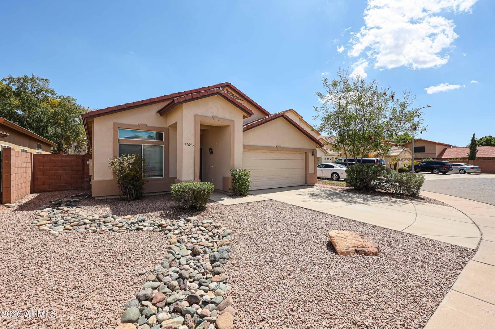 17643 N 17th Street, Phoenix, AZ 85022 — photo 3 of 38