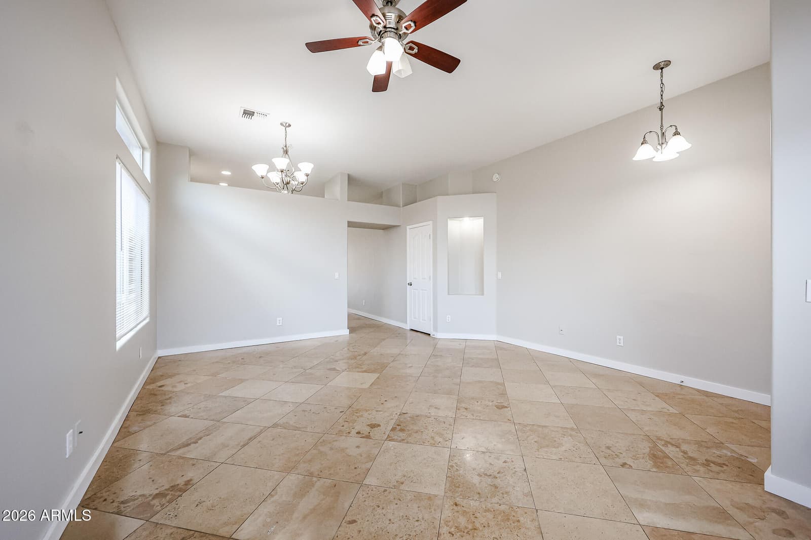 17643 N 17th Street, Phoenix, AZ 85022 — photo 8 of 38