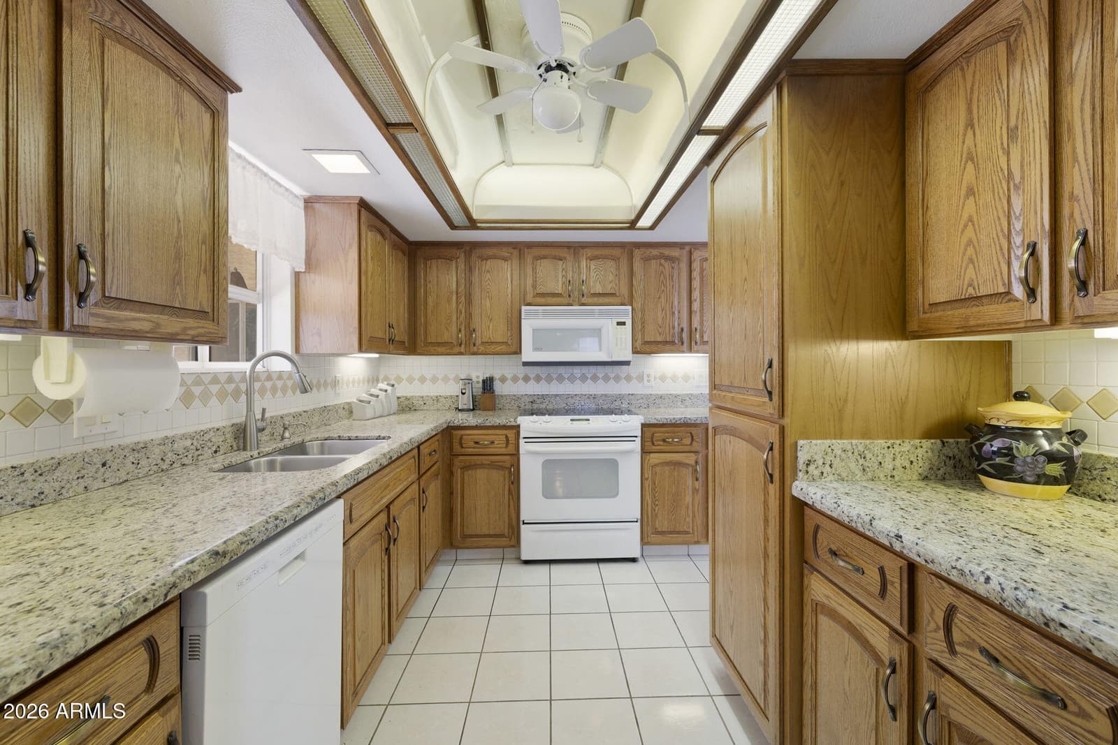 25829 S Howard Drive, Sun Lakes, AZ 85248 — photo 10 of 67