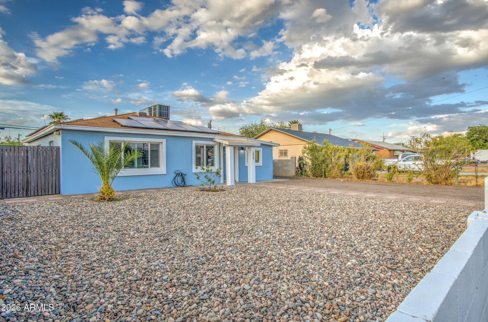 2030 W Monte Vista Road, Phoenix, AZ 85009 — photo 2 of 43
