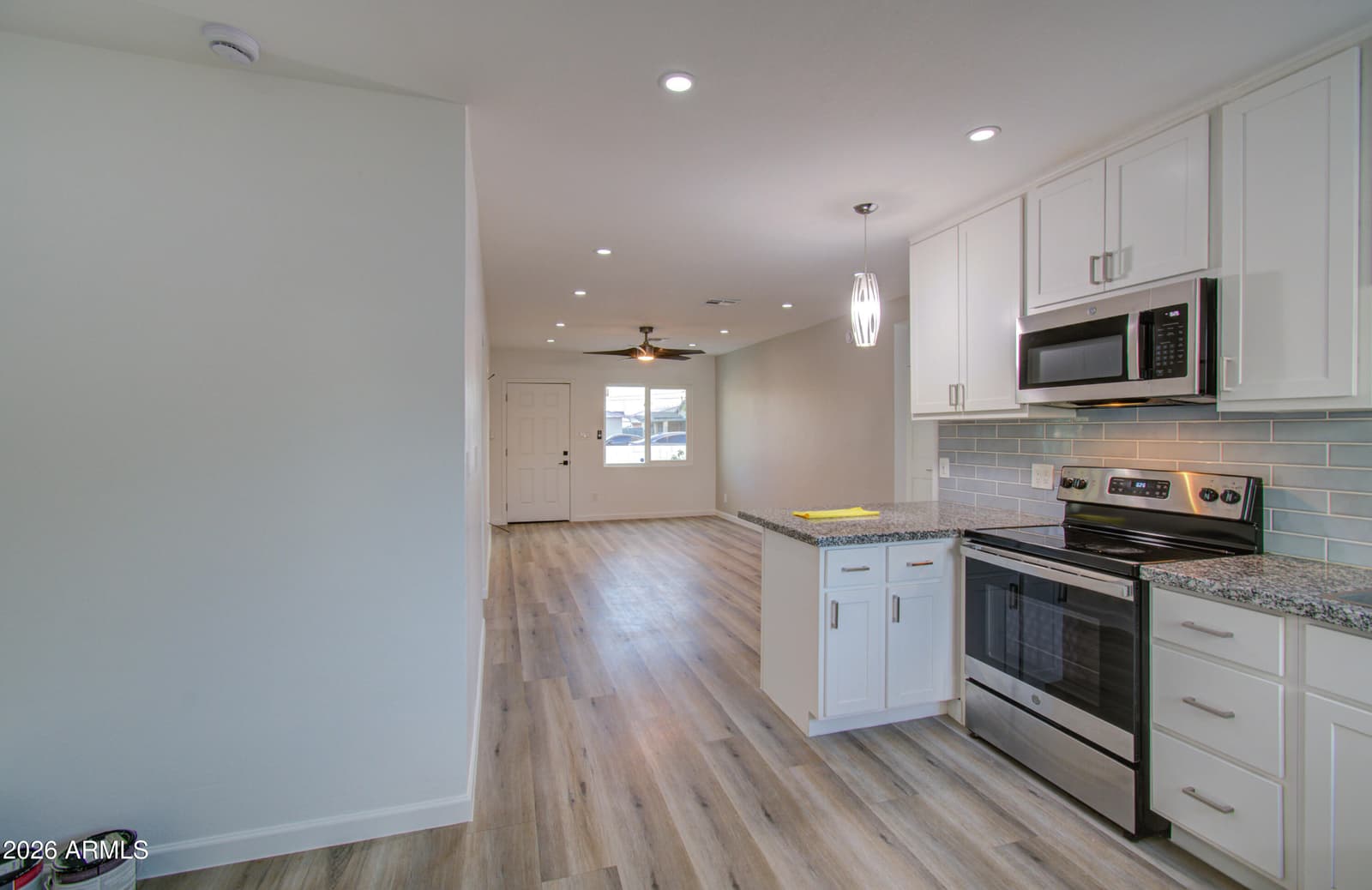 2030 W Monte Vista Road, Phoenix, AZ 85009 — photo 14 of 43