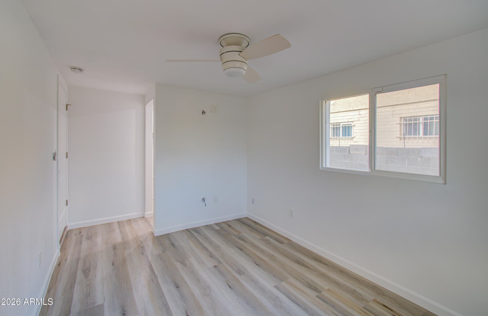2030 W Monte Vista Road, Phoenix, AZ 85009 — photo 18 of 43