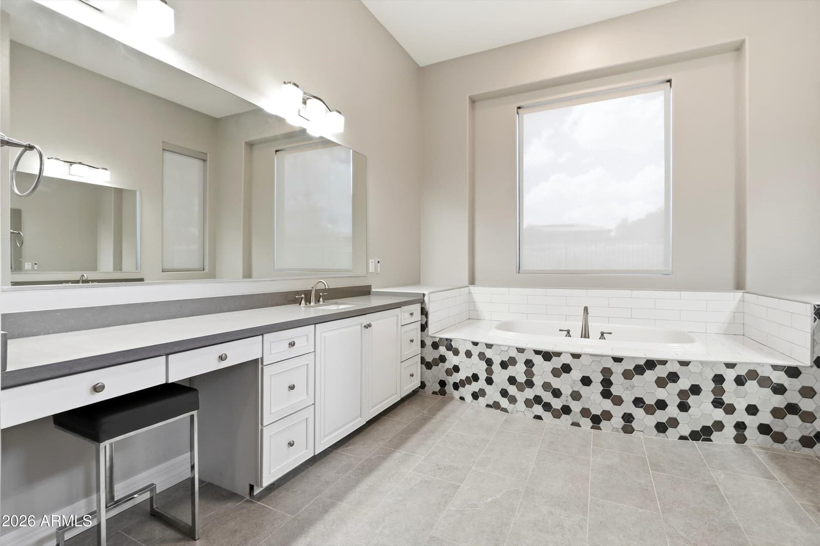 41722 N La Cantera Drive, Phoenix, AZ 85086 — photo 37 of 81