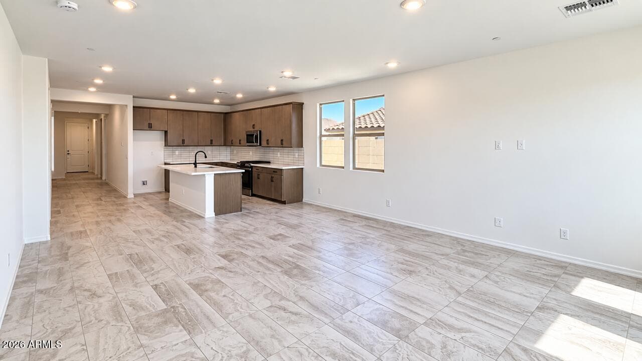 21329 W Edgemont Avenue, Buckeye, AZ 85396 — photo 5 of 23