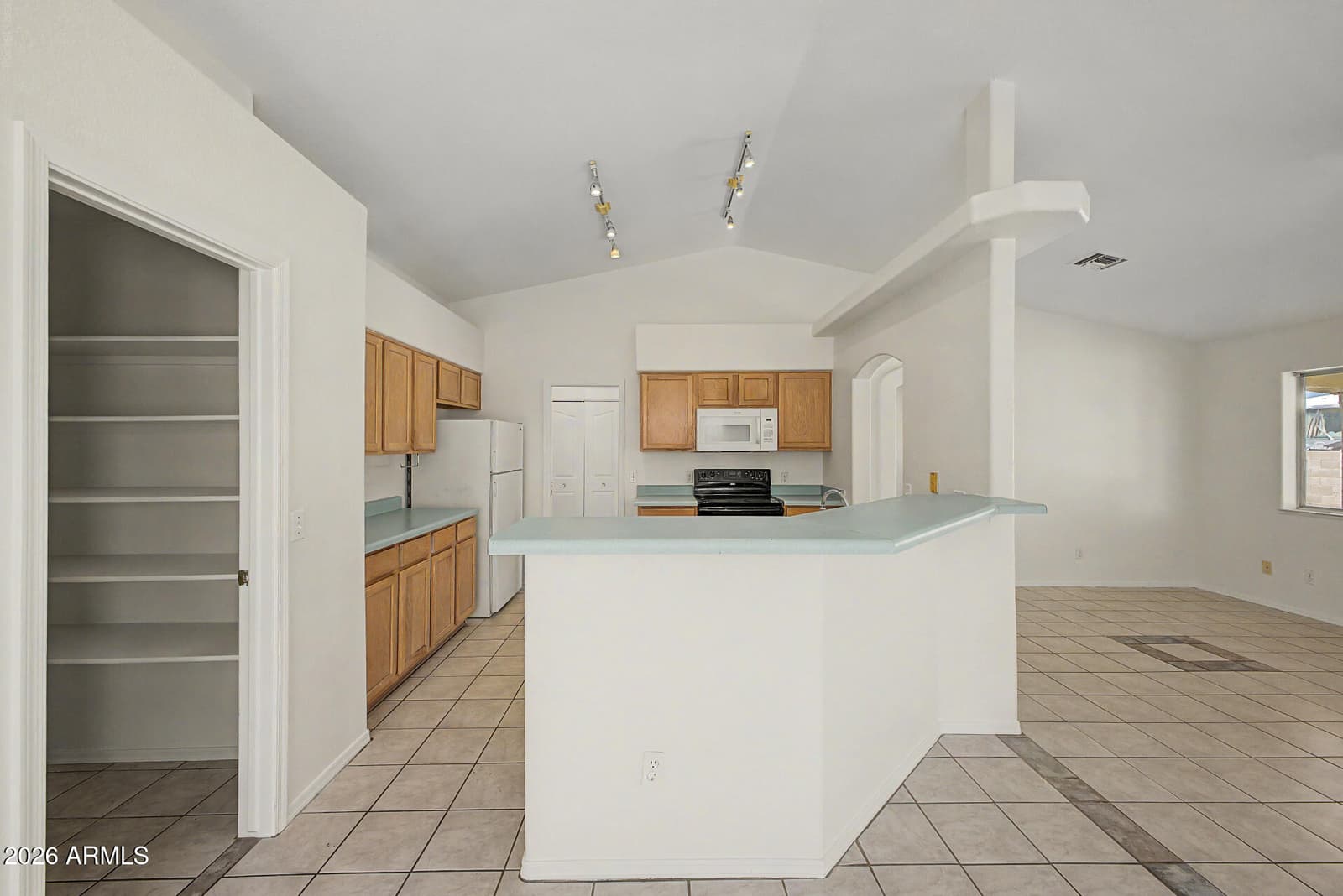 9584 W Tinajas Drive W, Arizona City, AZ 85123 — photo 10 of 30