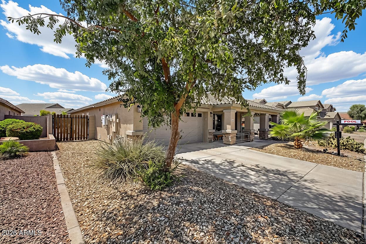 41841 W Chambers Court, Maricopa, AZ 85138 — photo 5 of 48