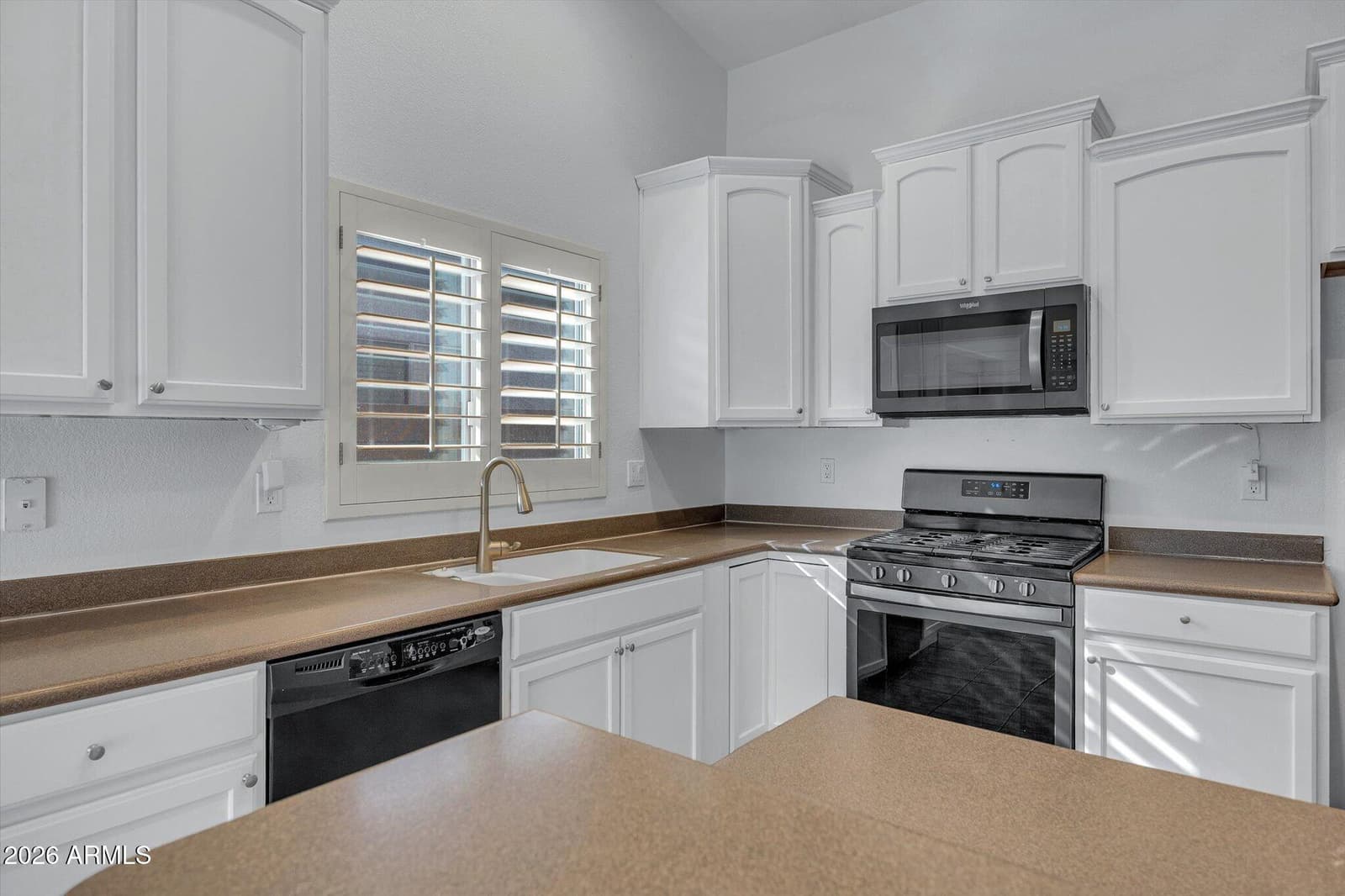 44087 W Granite Drive, Maricopa, AZ 85139 — photo 14 of 37