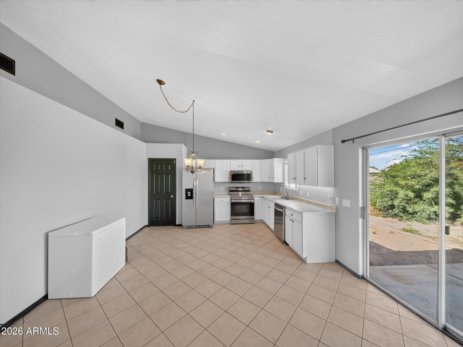 5346 E Red Bird Lane, San Tan Valley, AZ 85140 — photo 13 of 32