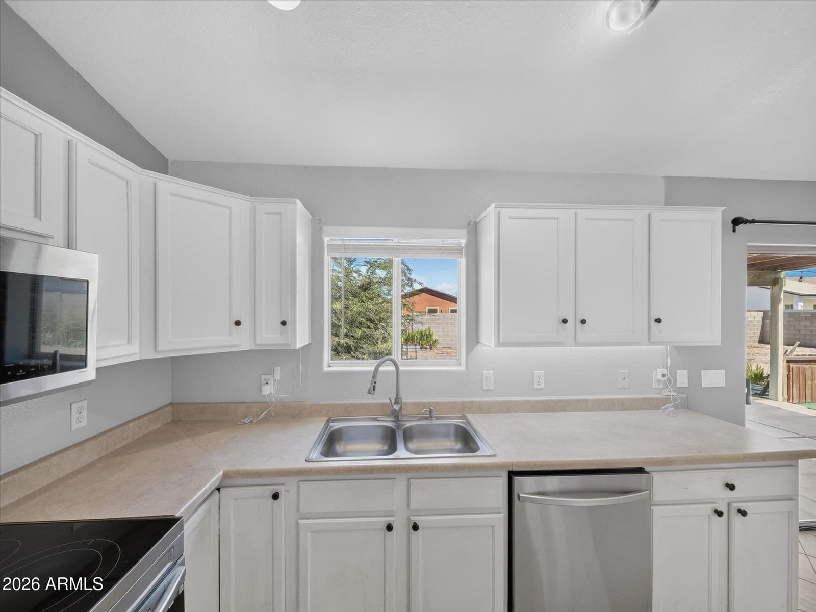 5346 E Red Bird Lane, San Tan Valley, AZ 85140 — photo 14 of 32