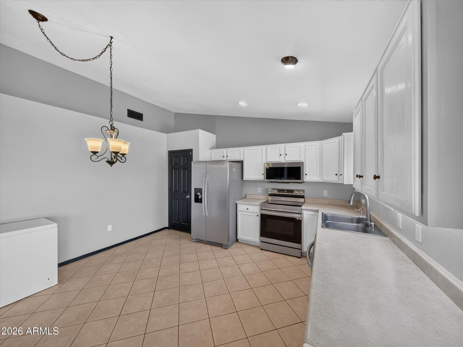 5346 E Red Bird Lane, San Tan Valley, AZ 85140 — photo 16 of 32