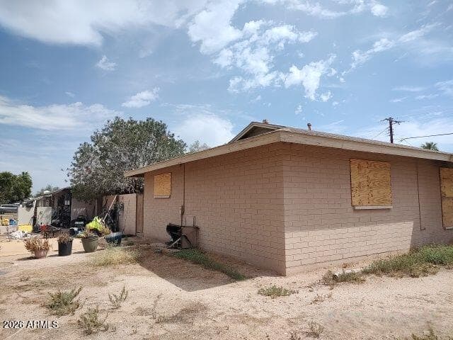 410 W Carson Road, Phoenix, AZ 85041 — photo 8 of 8