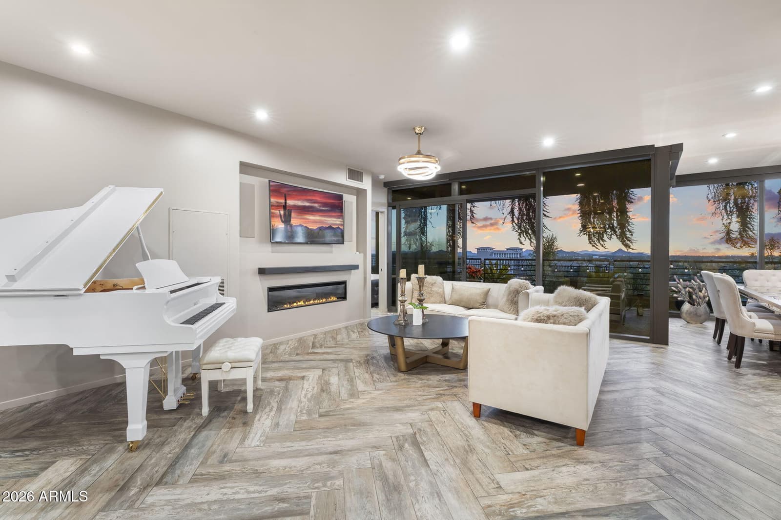 7120 E Kierland Boulevard 915, Scottsdale, AZ 85254 — photo 1 of 114