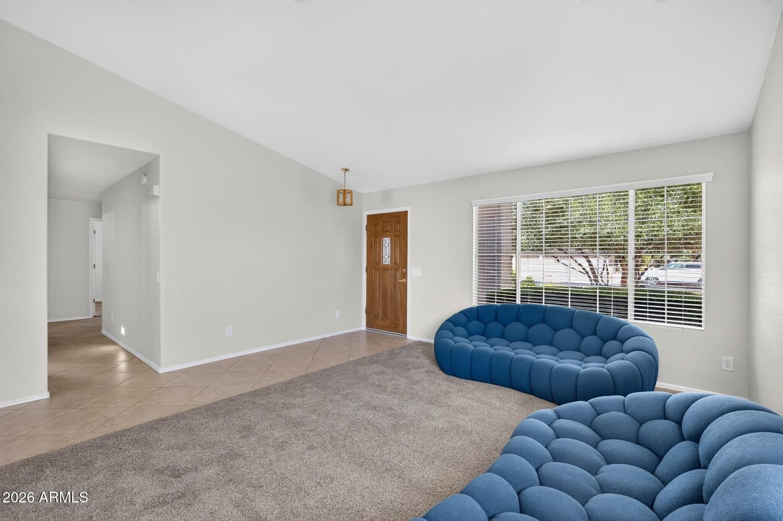 10209 E Coopers Hawk Drive, Sun Lakes, AZ 85248 — photo 4 of 44