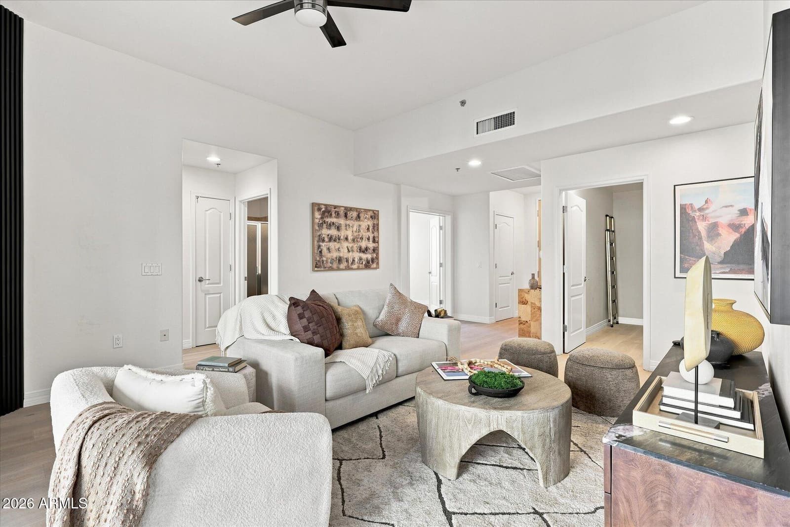 2302 N Central Avenue 313, Phoenix, AZ 85004 — photo 7 of 51