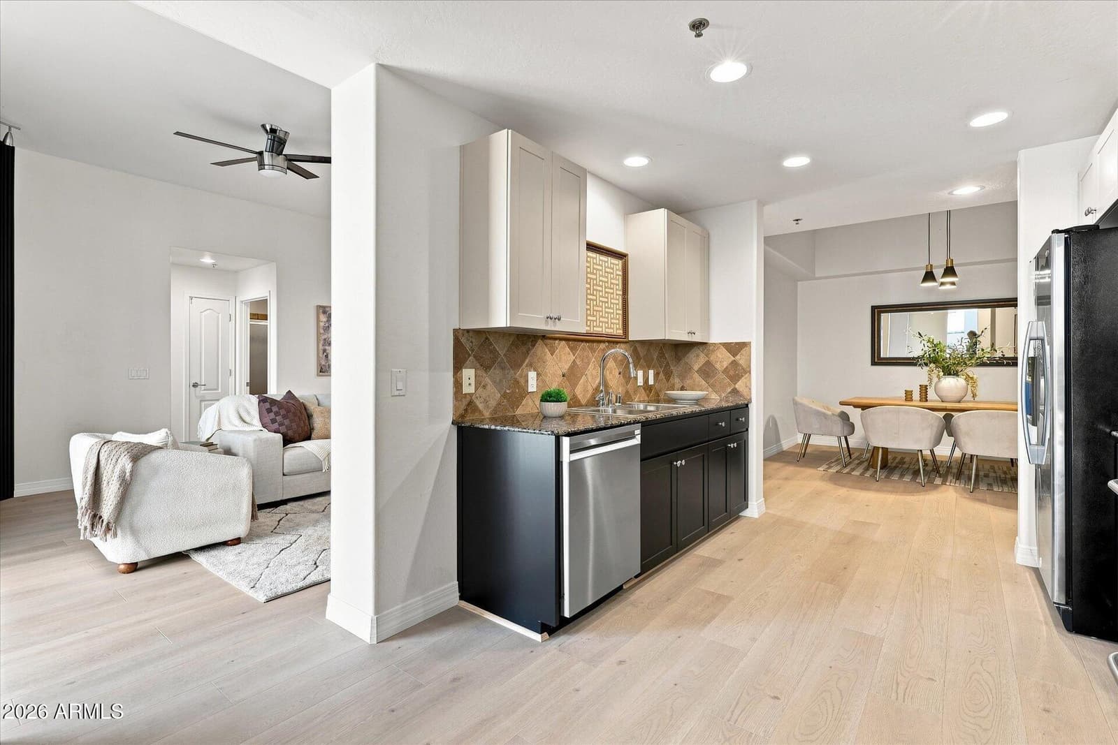 2302 N Central Avenue 313, Phoenix, AZ 85004 — photo 11 of 51
