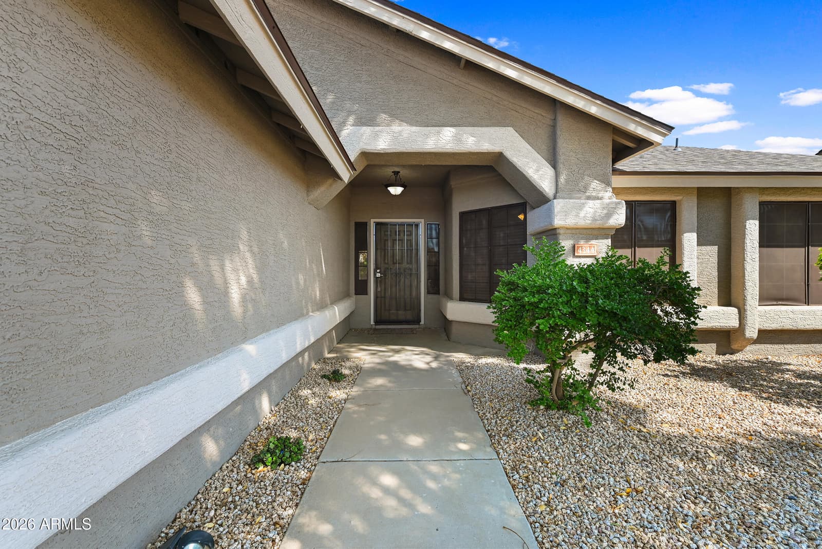 4344 W Mariposa Grande, Glendale, AZ 85310 — photo 5 of 22