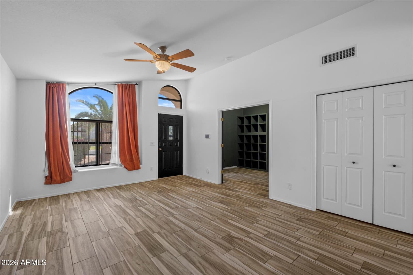 2354 E Rawhide Street, Gilbert, AZ 85296 — photo 5 of 28