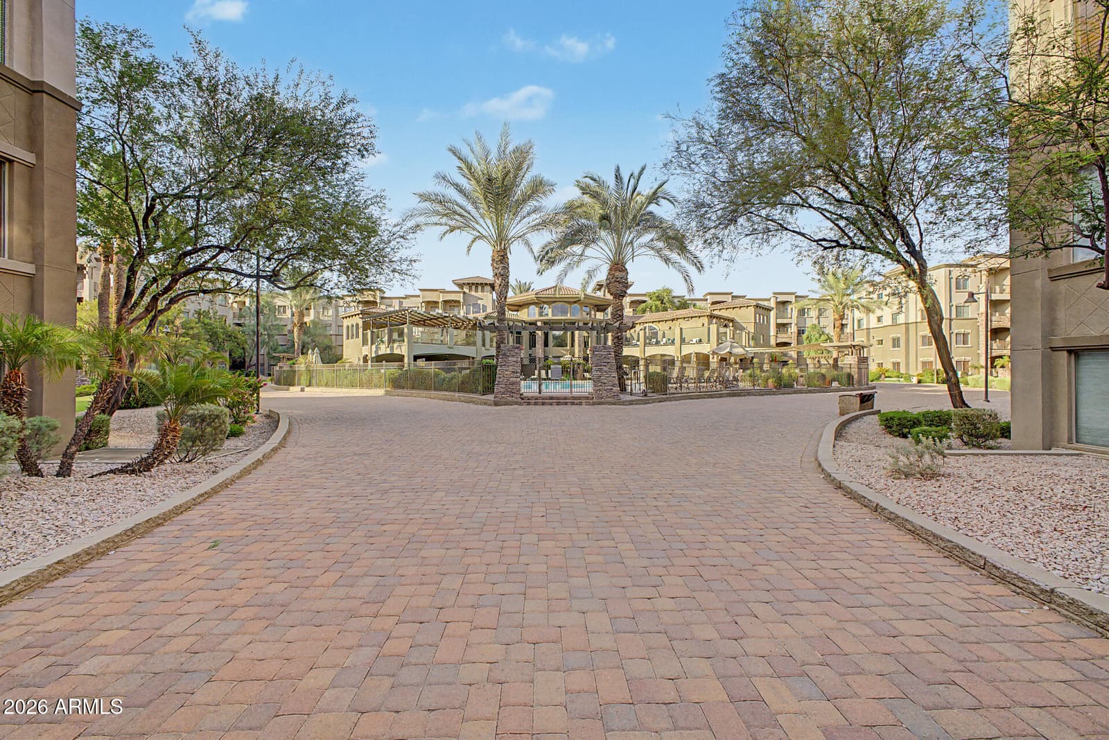 5350 E Deer Valley Drive 3422, Phoenix, AZ 85054 — photo 2 of 48