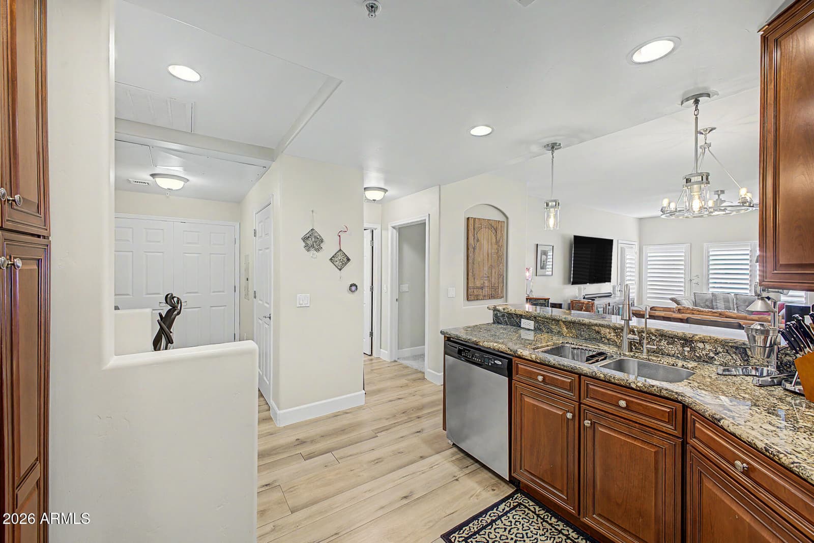 5350 E Deer Valley Drive 3422, Phoenix, AZ 85054 — photo 13 of 48