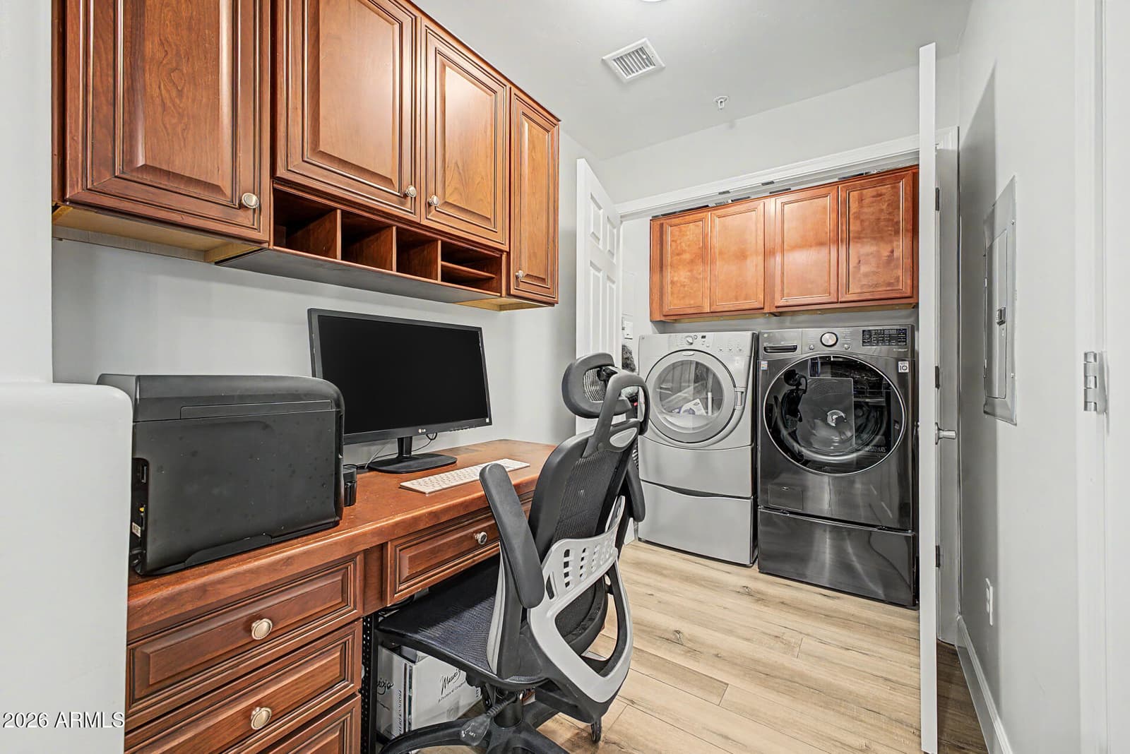 5350 E Deer Valley Drive 3422, Phoenix, AZ 85054 — photo 25 of 48