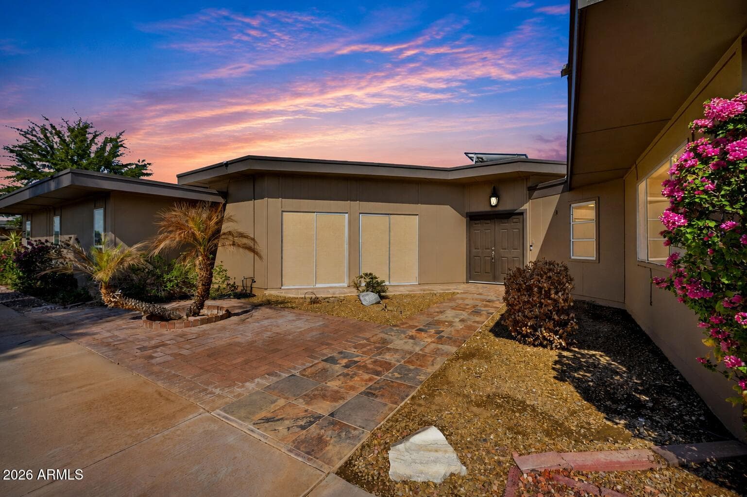 10814 W Thunderbird Boulevard, Sun City, AZ 85351 — photo 3 of 10
