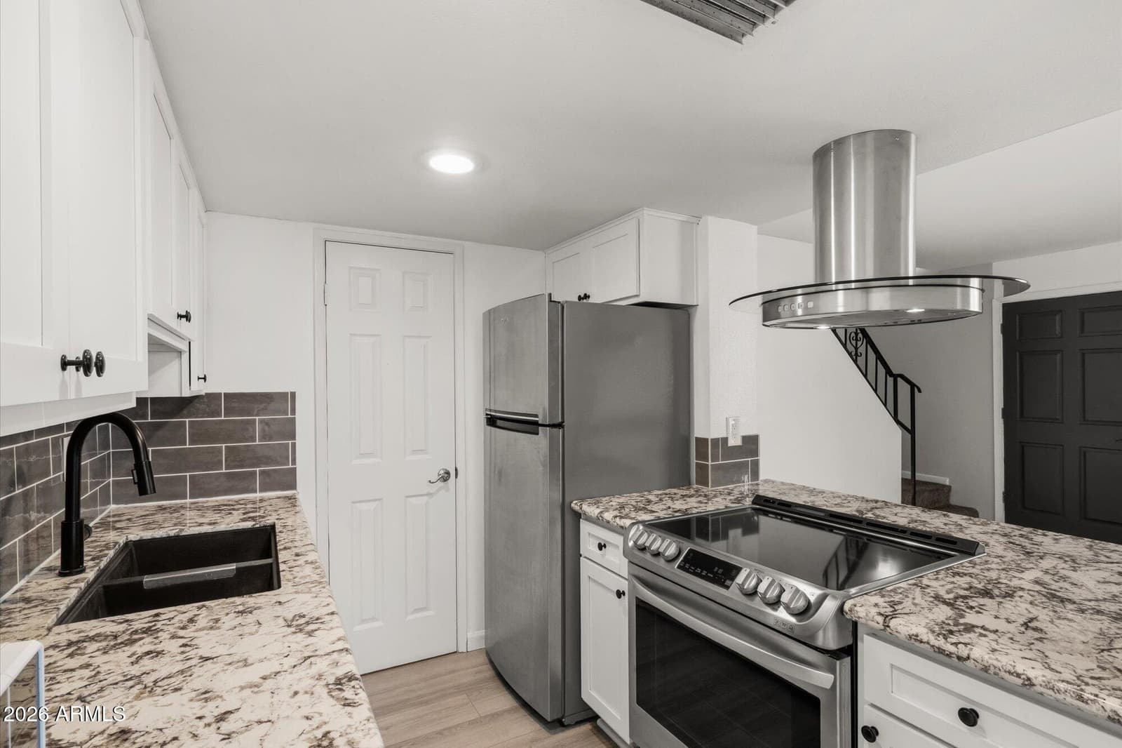 10229 N 8th Street B, Phoenix, AZ 85020 — photo 4 of 14