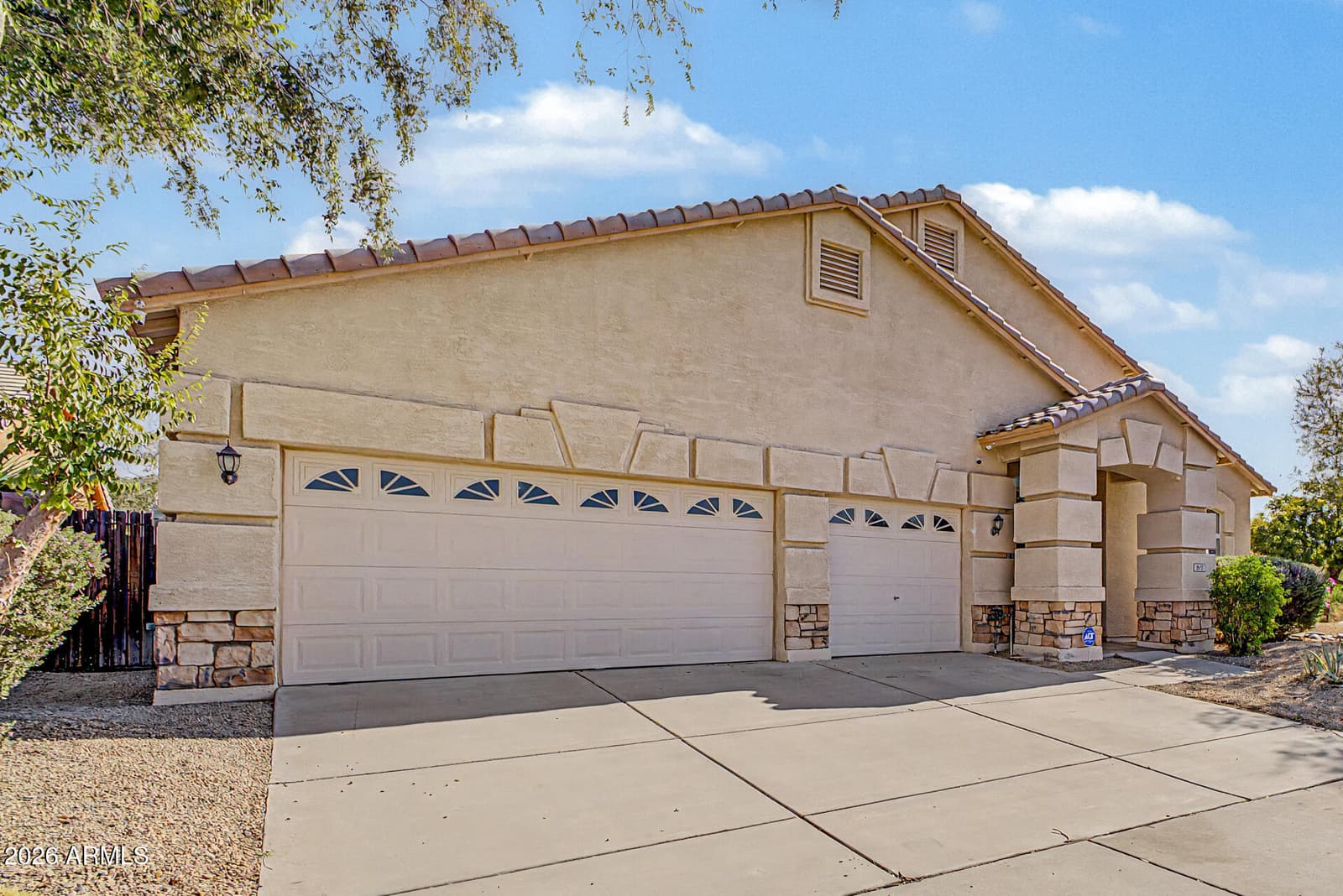 907 E Gary Lane, Phoenix, AZ 85042 — photo 39 of 46