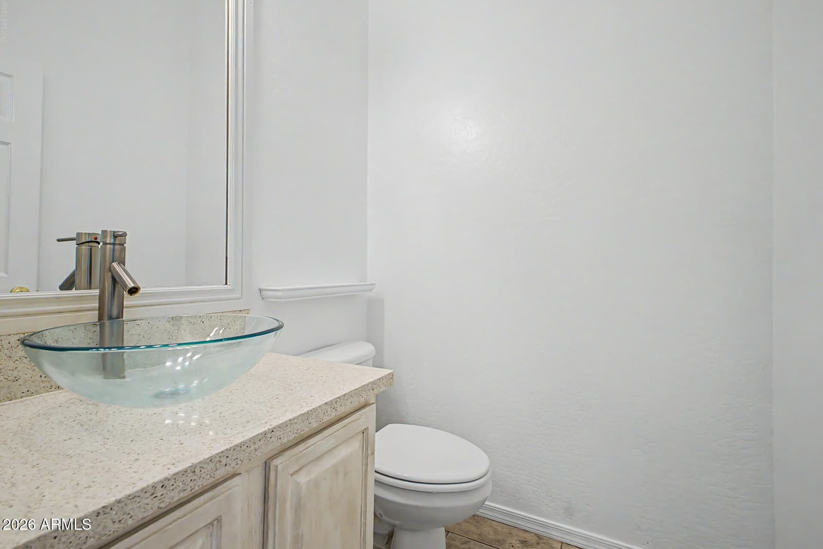 907 E Gary Lane, Phoenix, AZ 85042 — photo 17 of 46