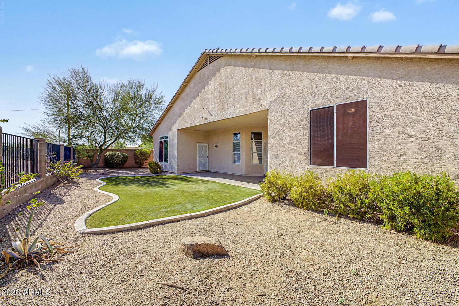 907 E Gary Lane, Phoenix, AZ 85042 — photo 41 of 46