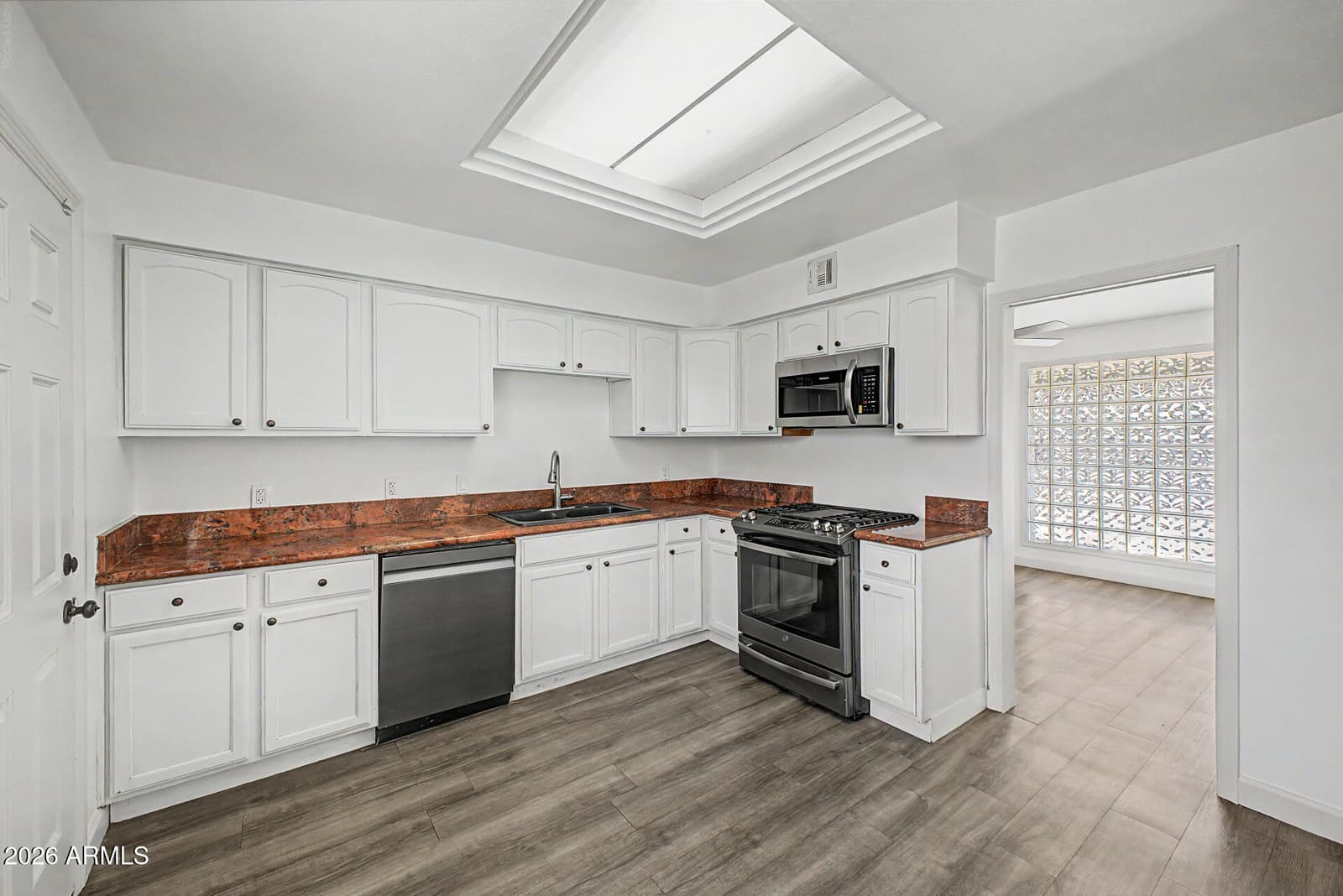 2902 W Northern Avenue, Phoenix, AZ 85051 — photo 13 of 26