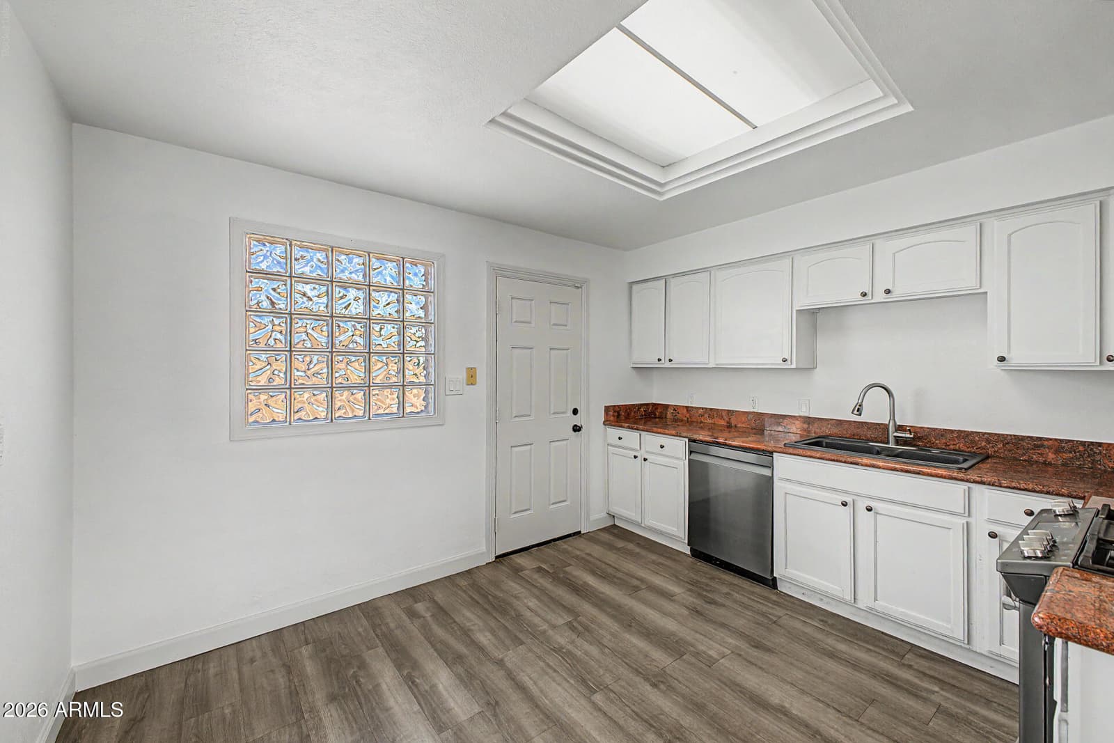 2902 W Northern Avenue, Phoenix, AZ 85051 — photo 14 of 26
