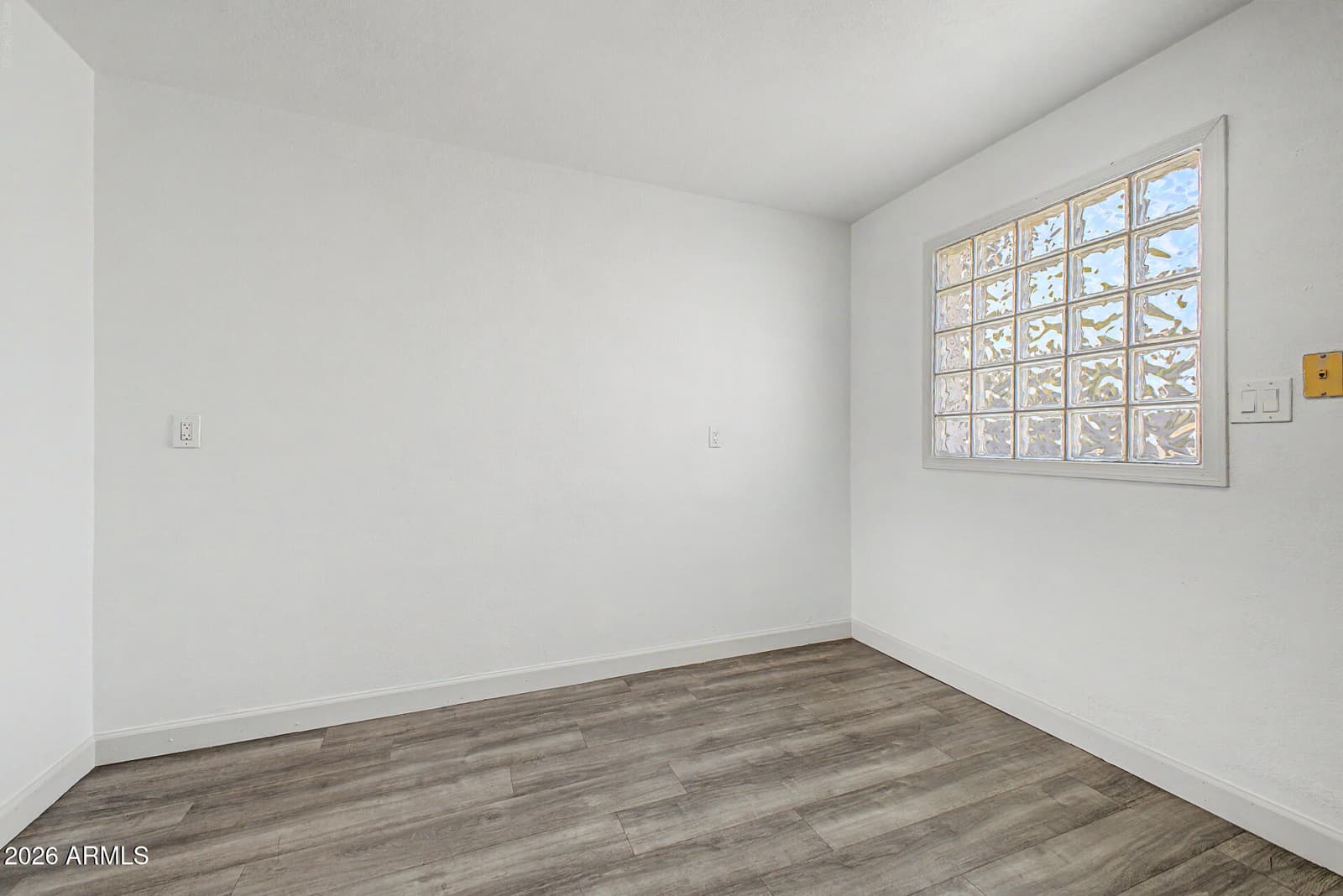 2902 W Northern Avenue, Phoenix, AZ 85051 — photo 11 of 26