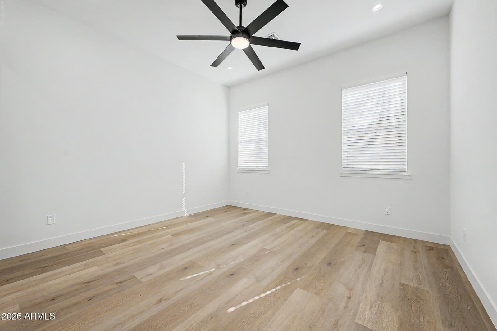 258 E Franklin Avenue, Mesa, AZ 85210 — photo 29 of 41
