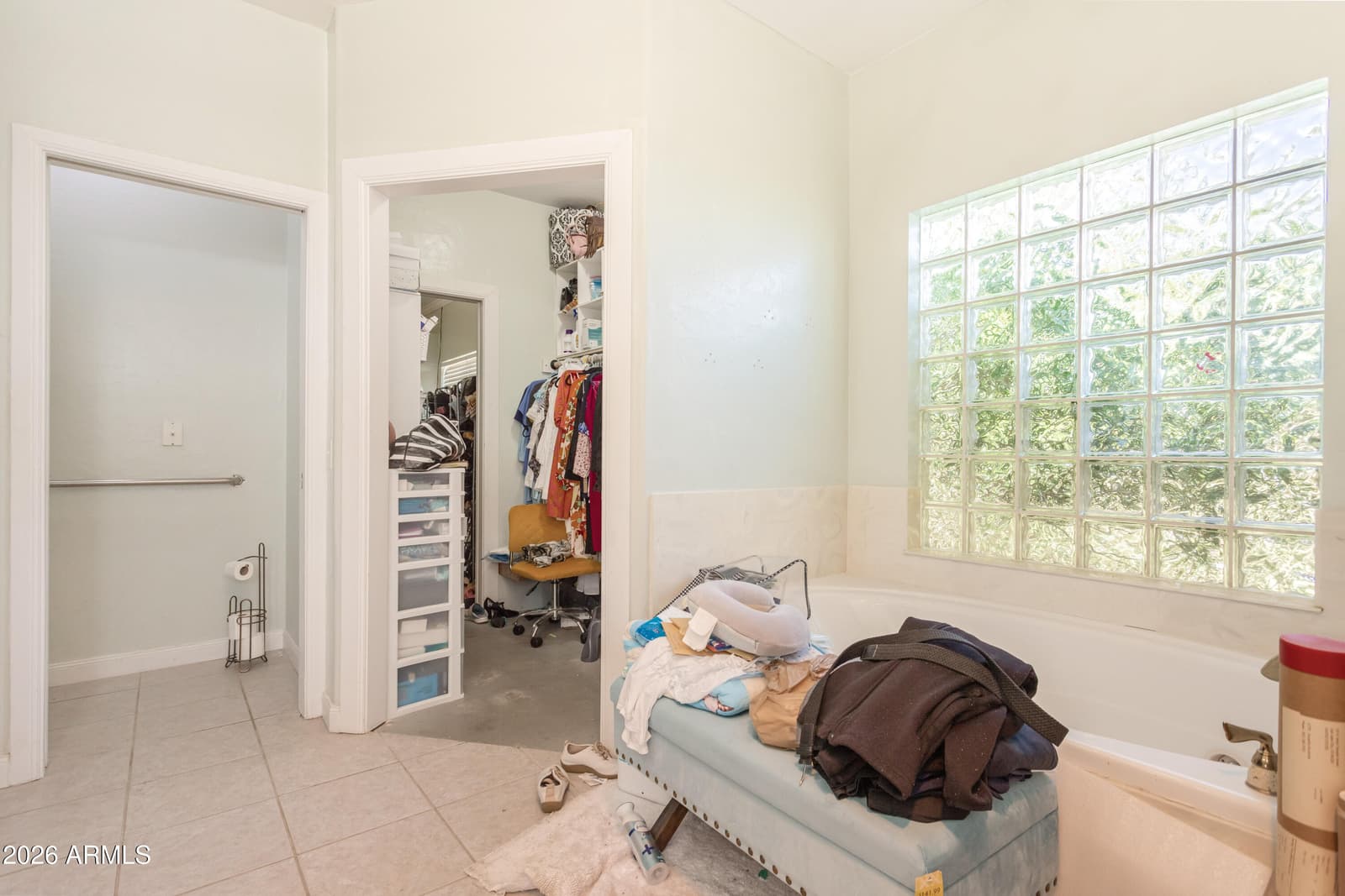 2091 N San Marcos De Niza Drive, Sierra Vista, AZ 85635 — photo 10 of 49
