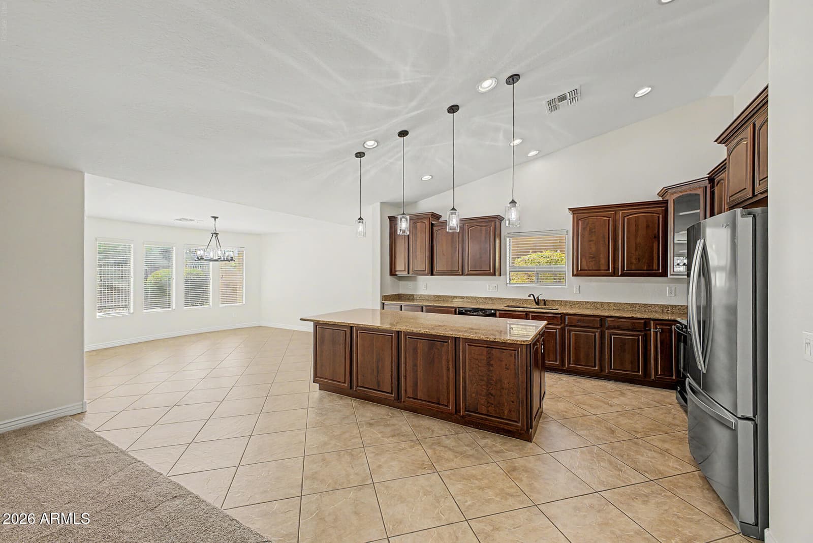 4017 E Hashknife Road, Phoenix, AZ 85050 — photo 12 of 38